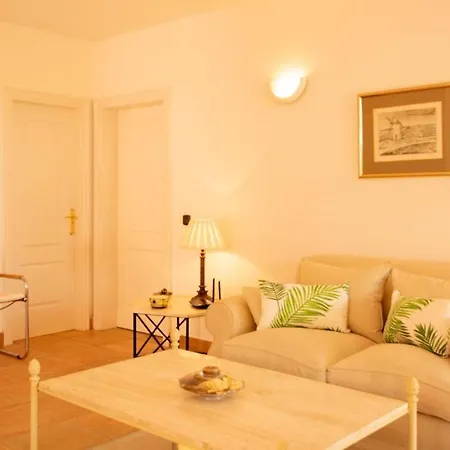 Apartment Apartment With 2 Bedrooms, 2 Bathrooms Heated Pool, Tennis And Paddle Course Costa Adeje (Tenerife)